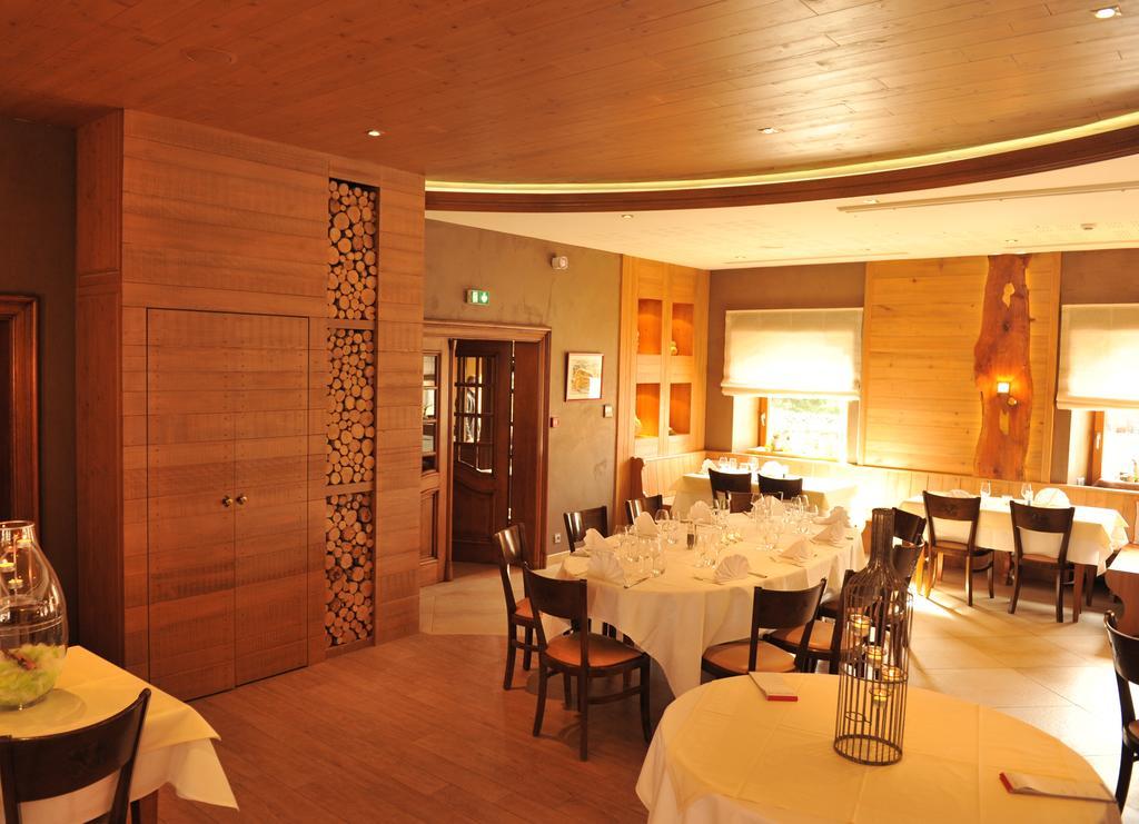 Restaurant A L'Aigle Hotell Wimmenau Eksteriør bilde
